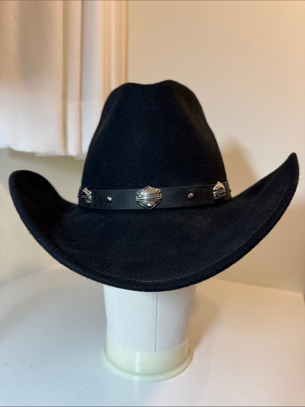 Harley Davidson black wool cowboy hat. XL.